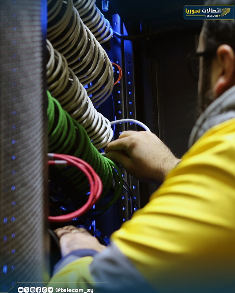 مراكز بيانات حديثة